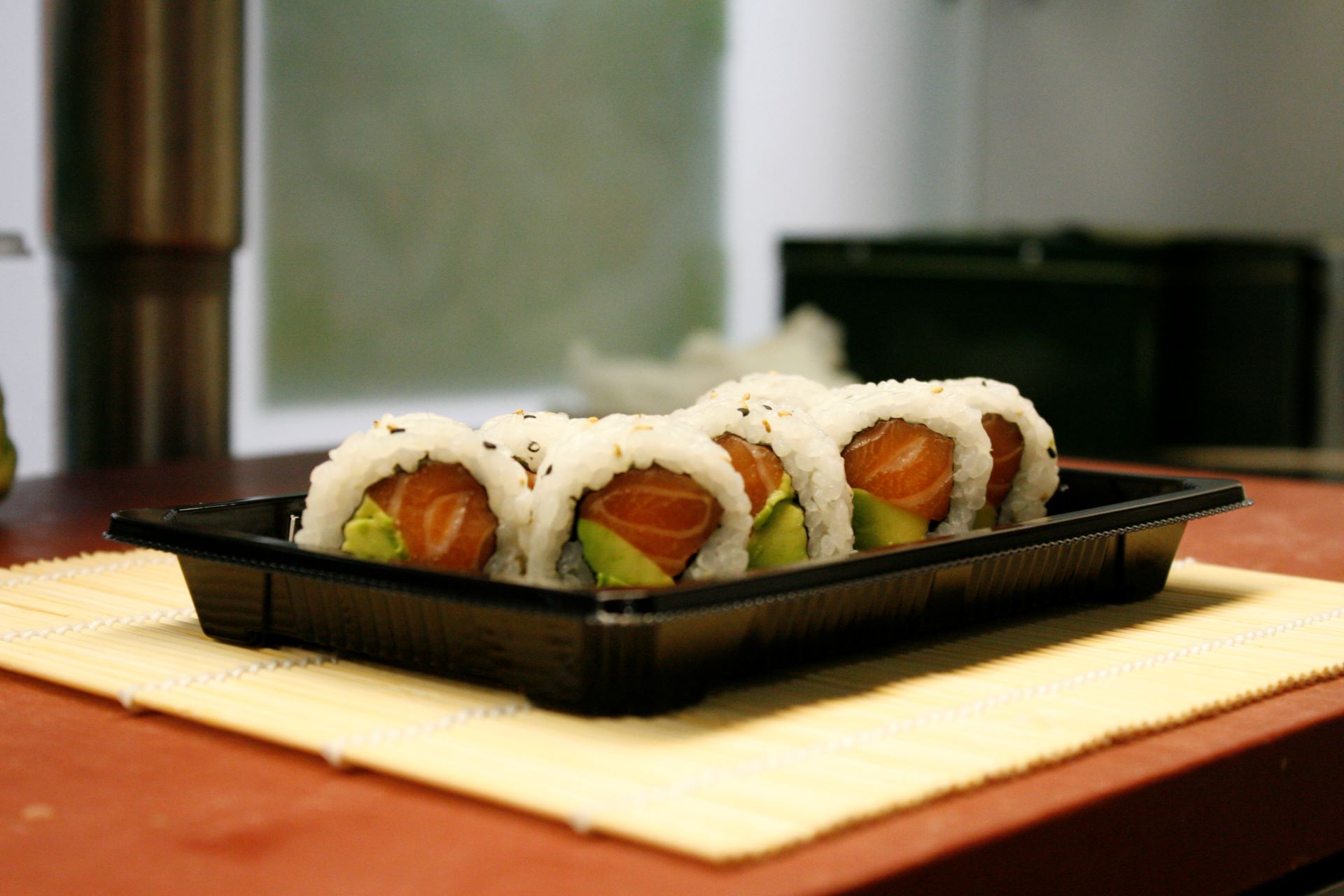 maki salmone e avocado (2)